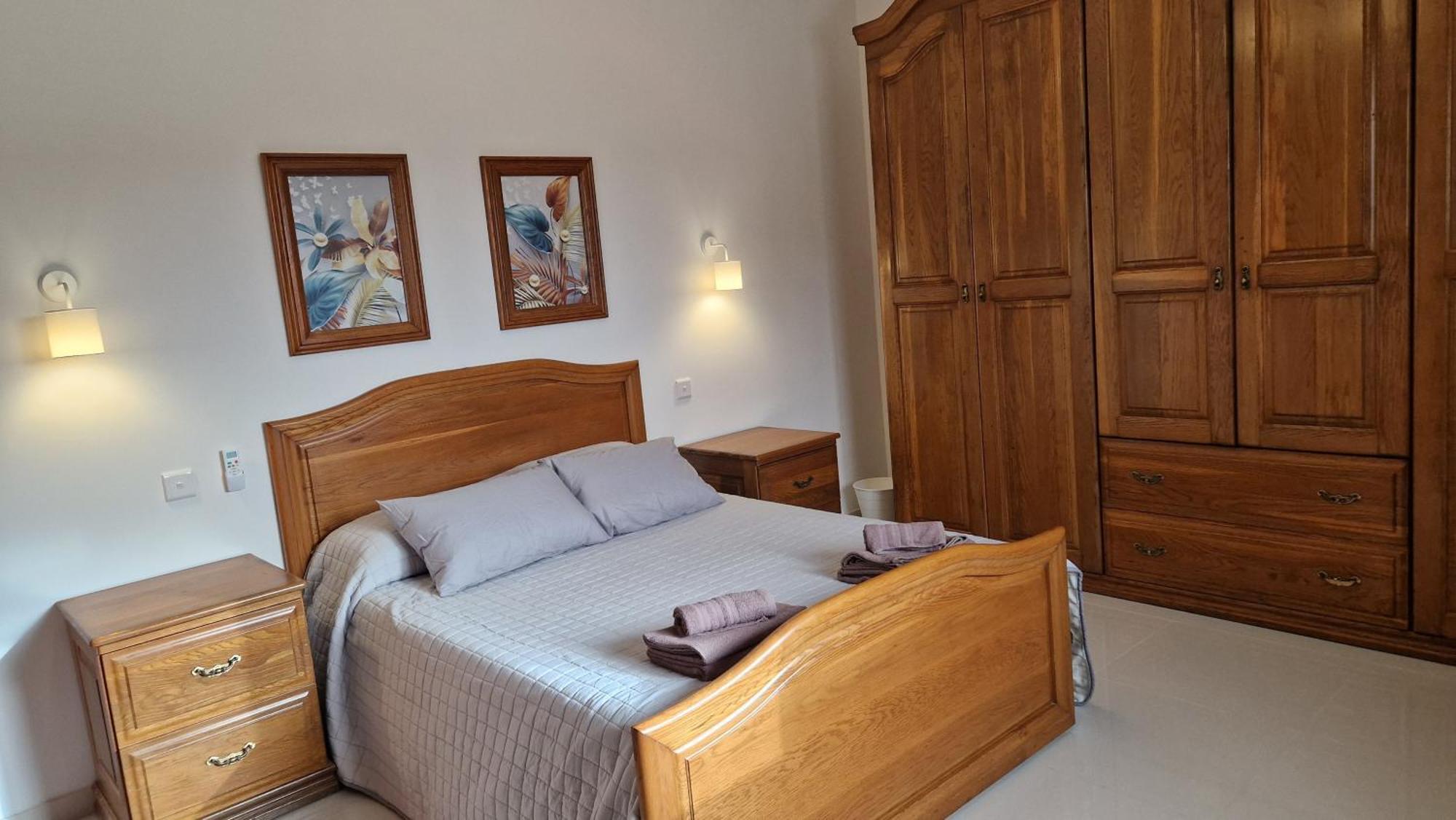 Carousel Apartments Qrendi Екстериор снимка