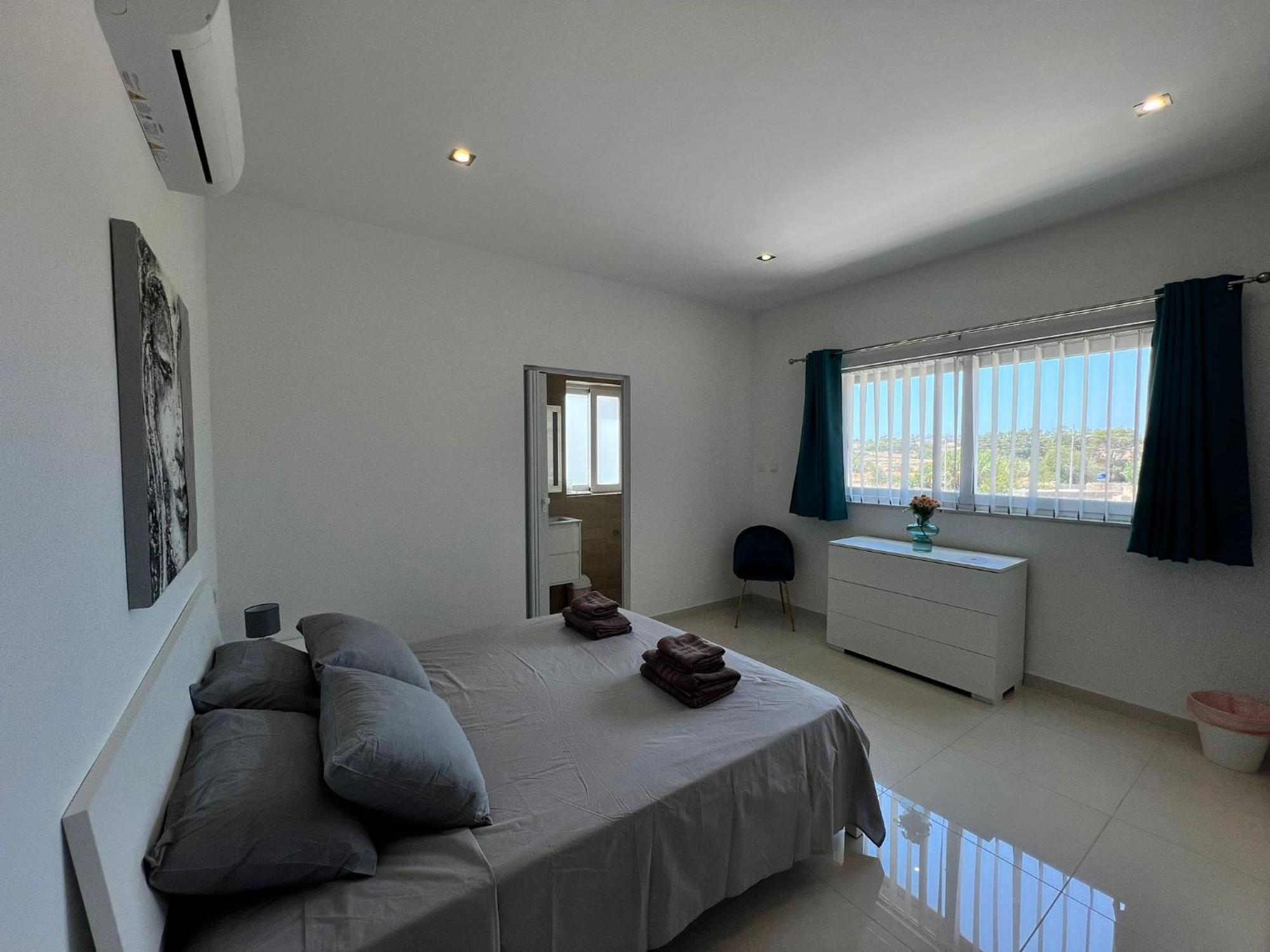 Carousel Apartments Qrendi Екстериор снимка