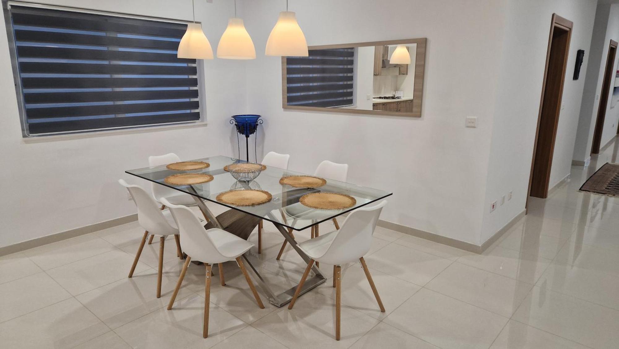 Carousel Apartments Qrendi Екстериор снимка