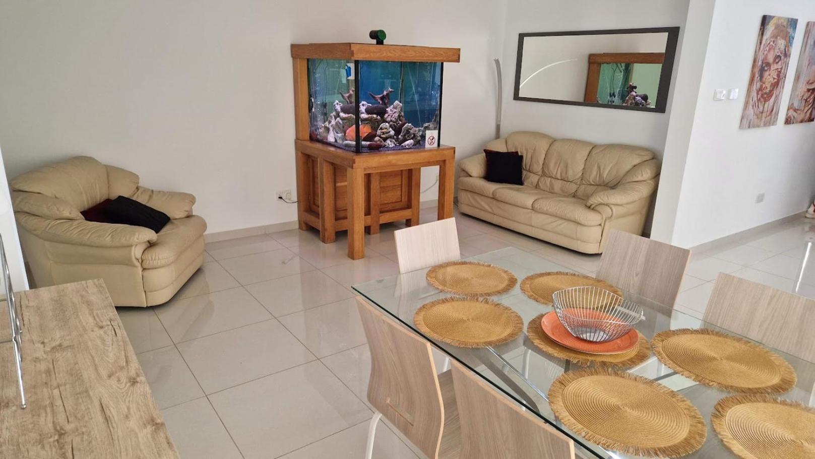 Carousel Apartments Qrendi Екстериор снимка